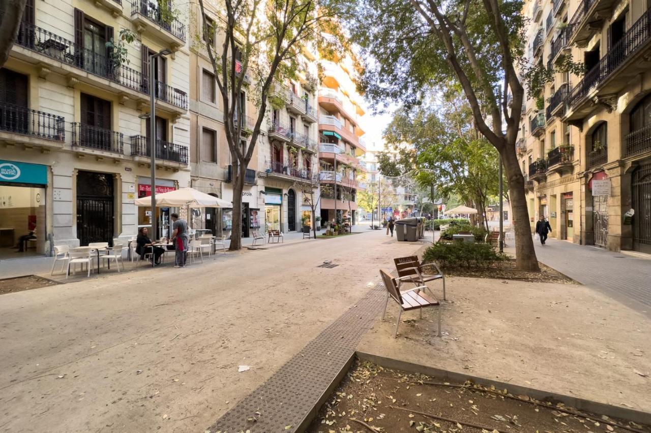 Rent Top Apartments Near Plaza De Catalunya バルセロナ エクステリア 写真